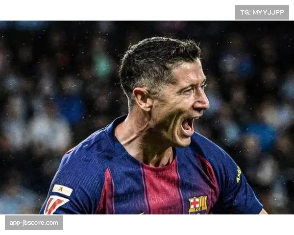 巴萨公布欧冠次回合大名单，莱万多夫斯基伤愈回归，有望在周末联赛替补